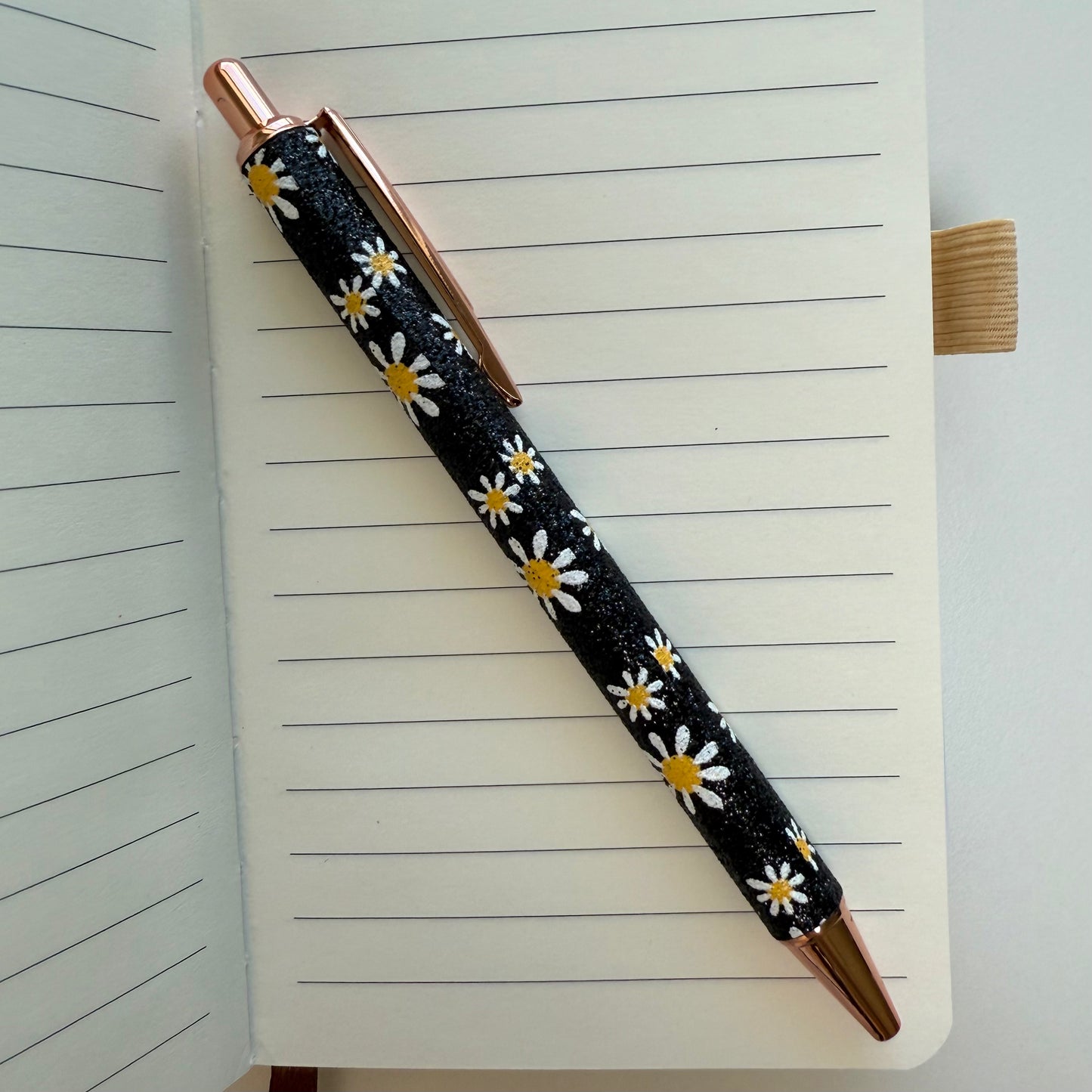 Daisy Sparkle Pen