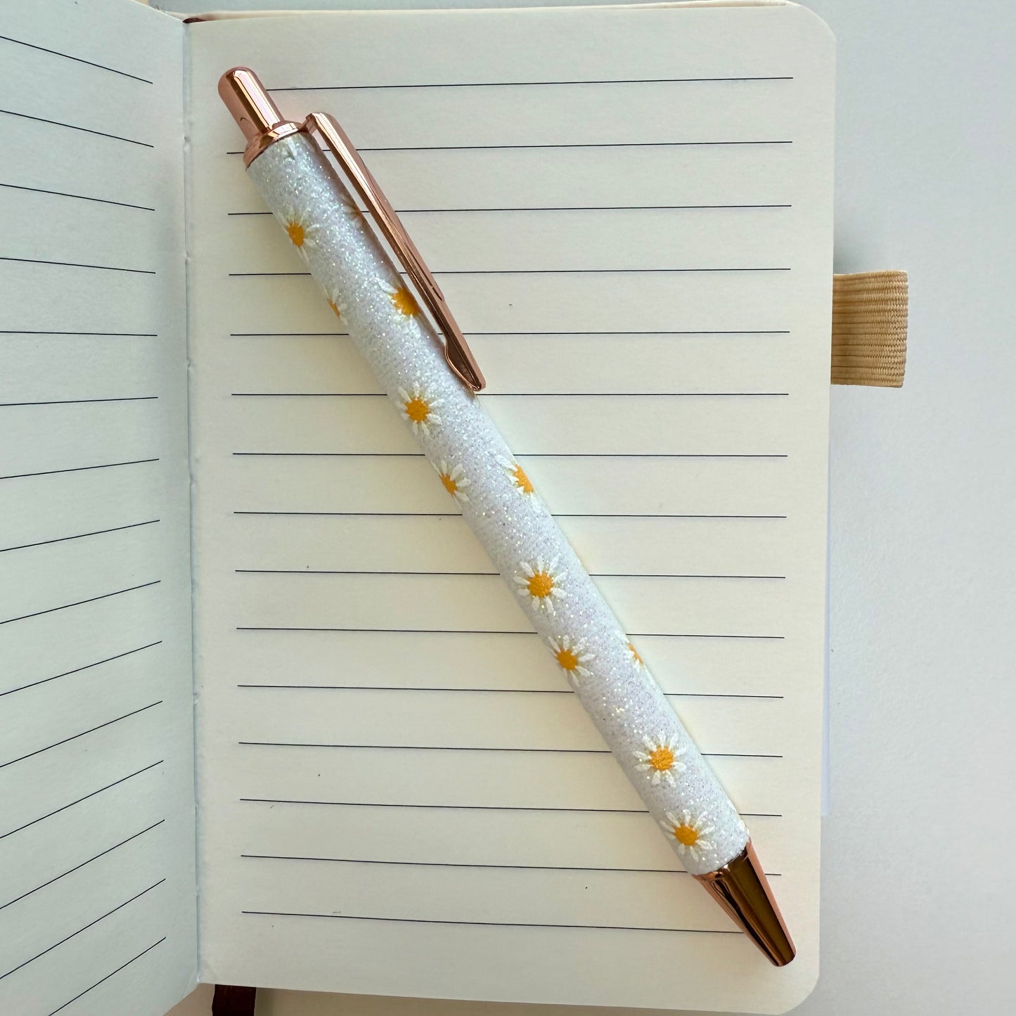 Daisy Sparkle Pen